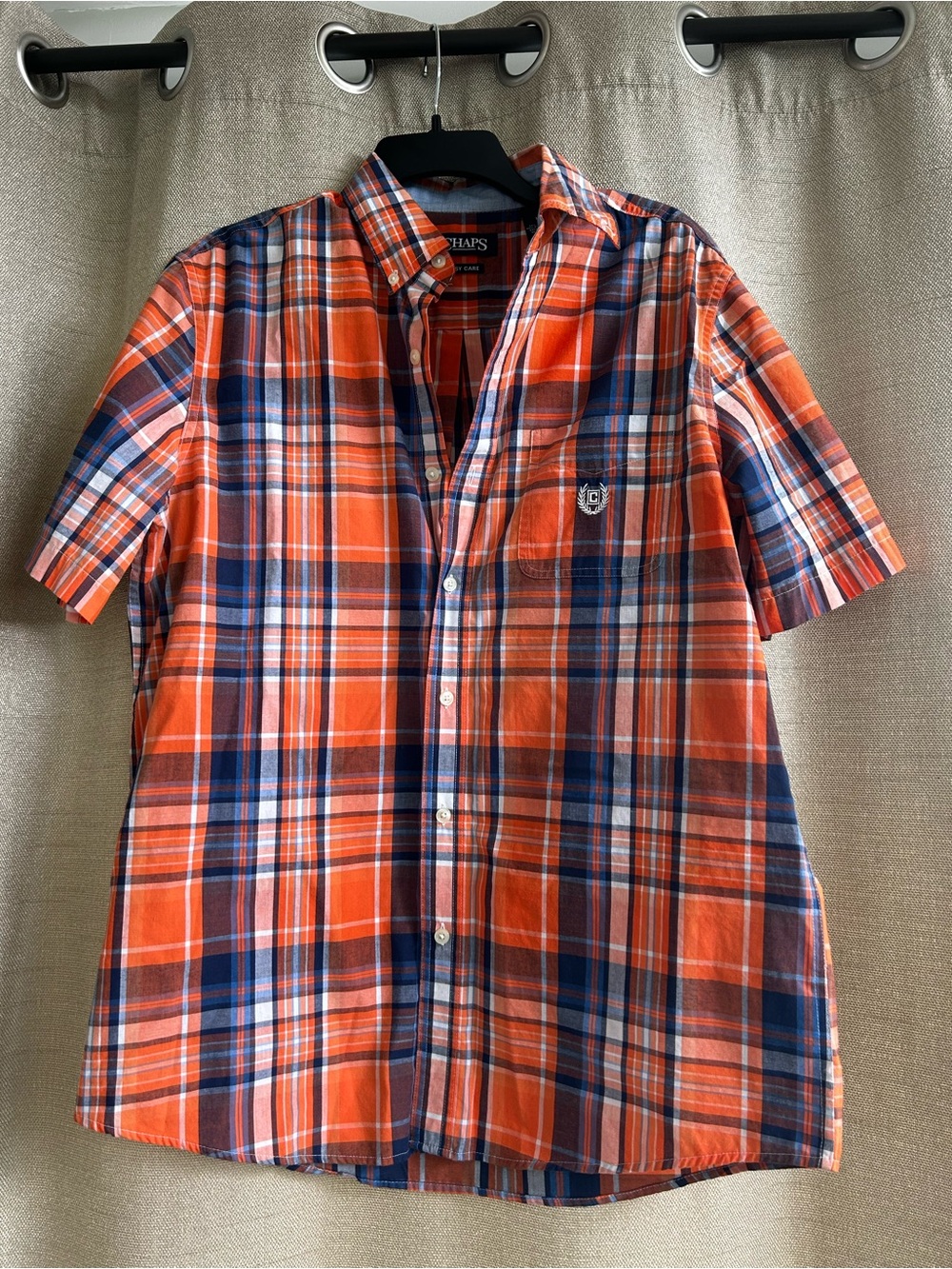 Chaps Men's Plaid Short Sleeve Shirt Medium